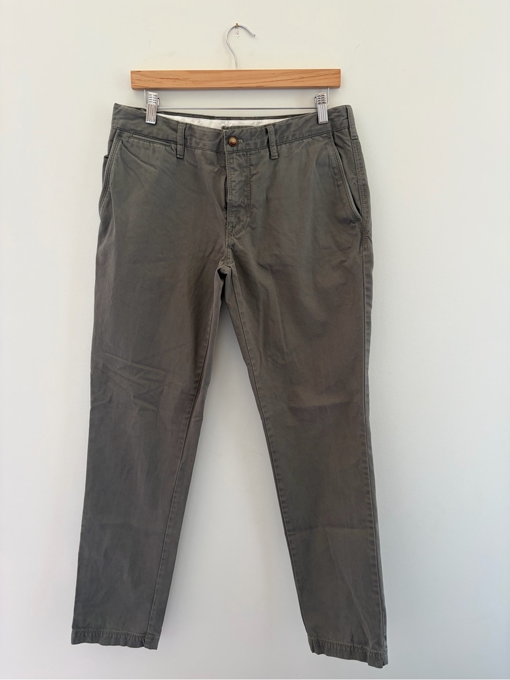 J Lindberg Khaki green straight leg Brushed Twill Cotton Chino Pants, 31x32 - Picture 2 of 10